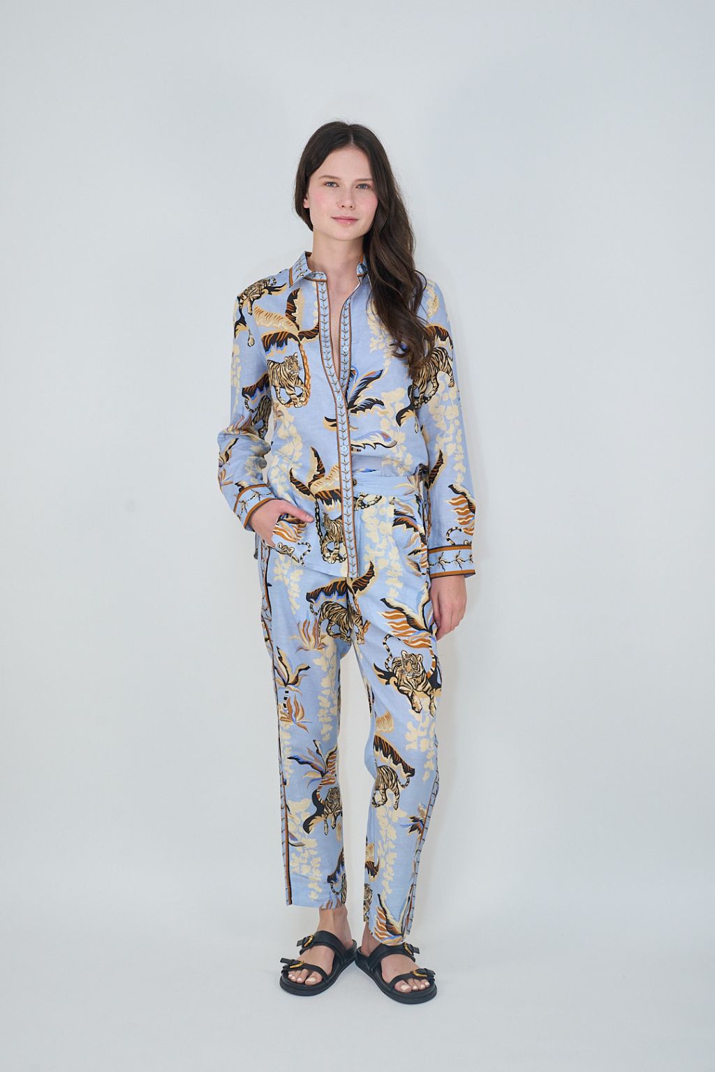 Las Surenas - Shirt Bali Tiger Light Blue