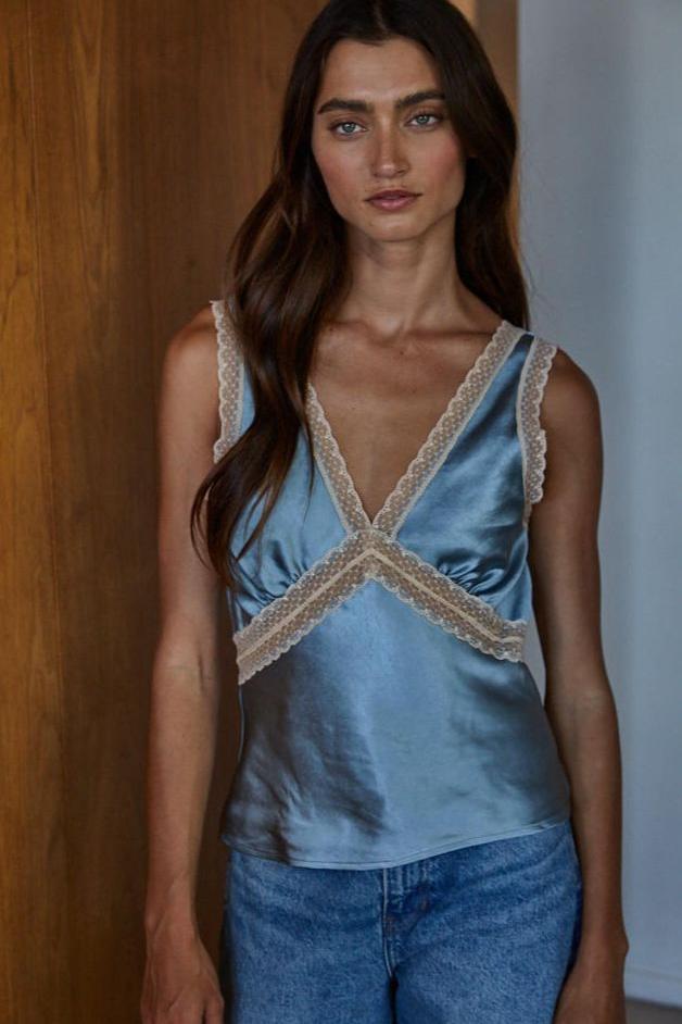 Road G - My Darling Contrast Lace Trim Top