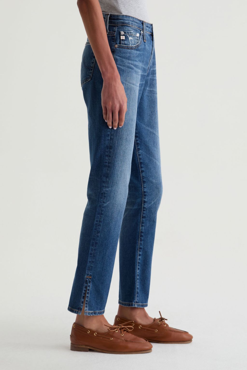 AG - Mari Crop - 15 Years Prague