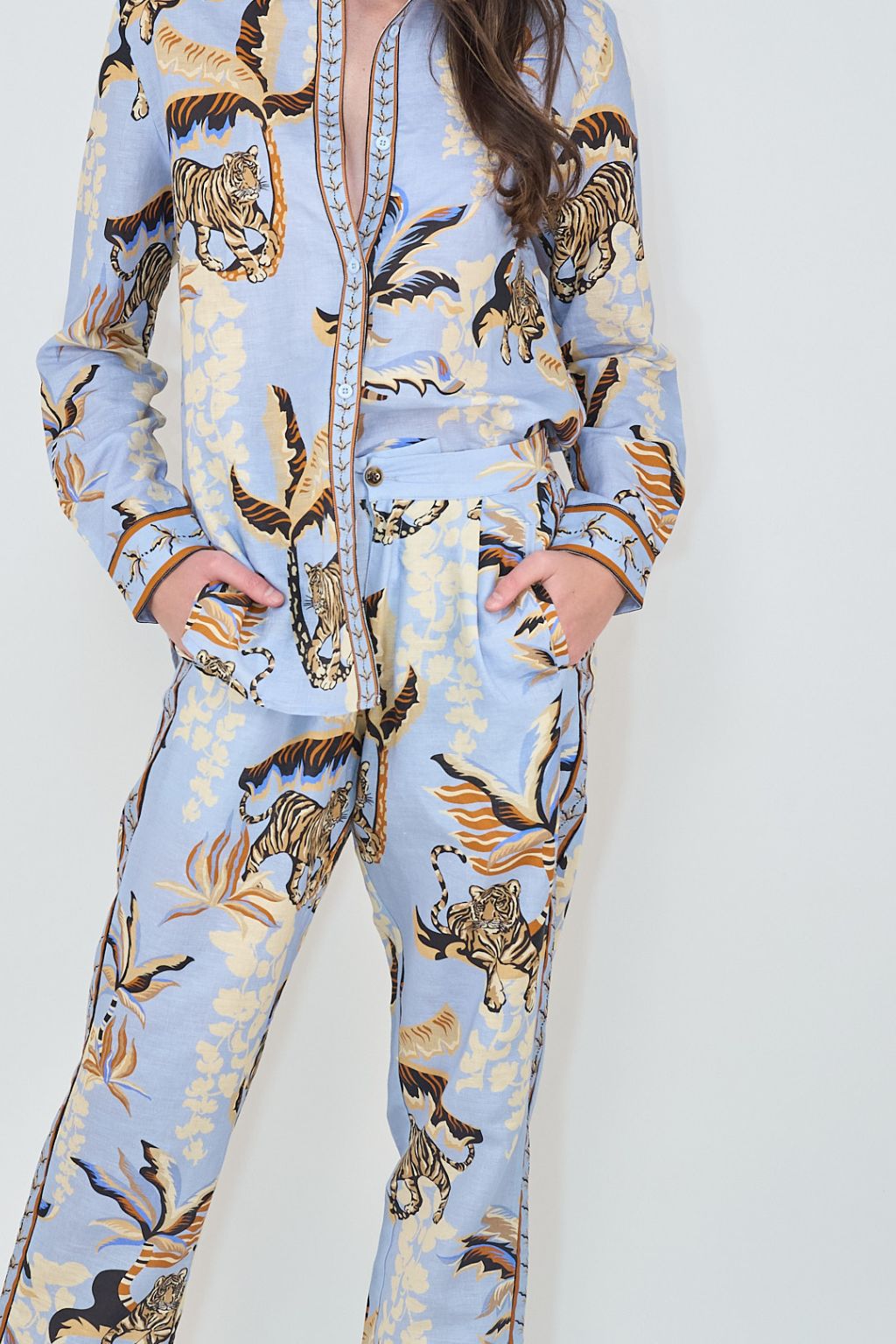 Las Surenas - Pant Bali Tiger Light Blue