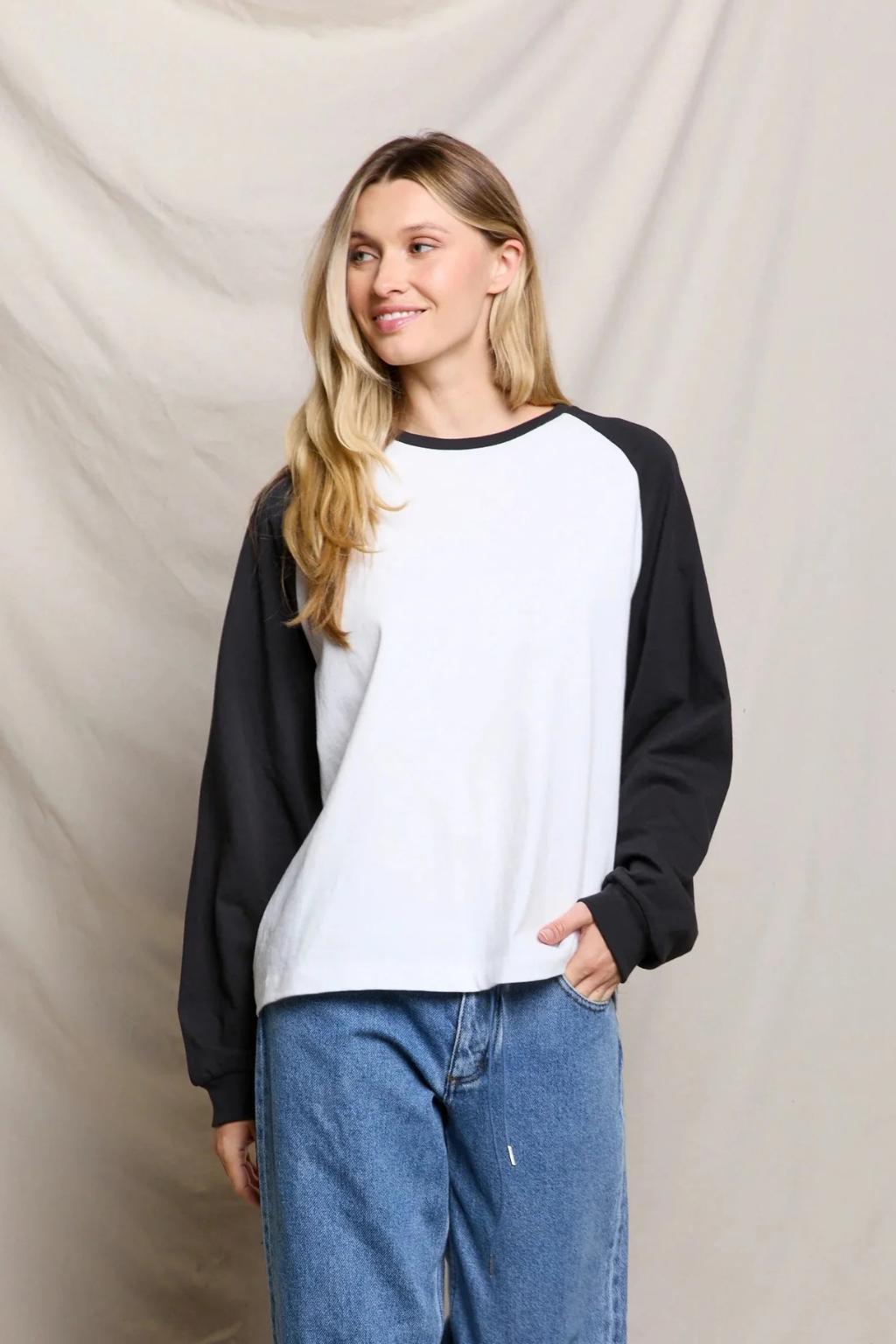 Perfect White Tee - Jacky Baseball Tee