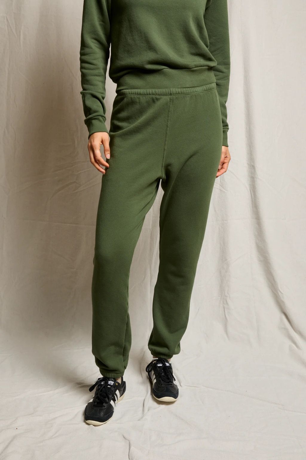 Perfect White Tee - Stevie Fleece Sweatpant