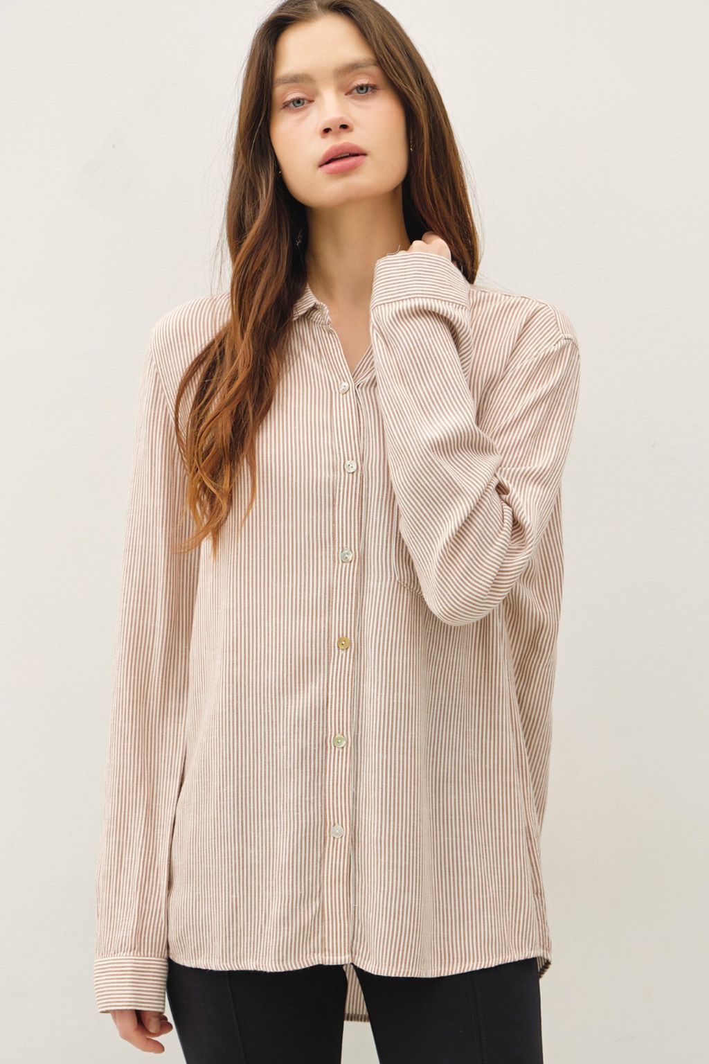 Road G - Long Sleeve Linen Shirt - Mocha