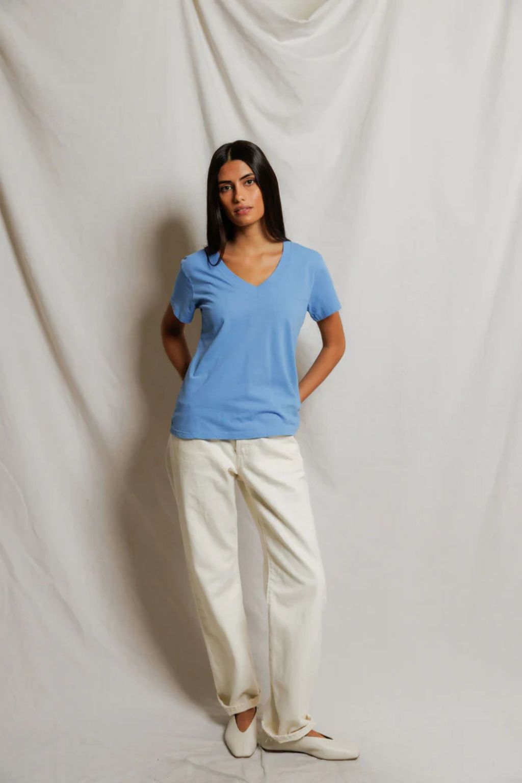 Perfect White Tee - Hendrix - Pacific Blue
