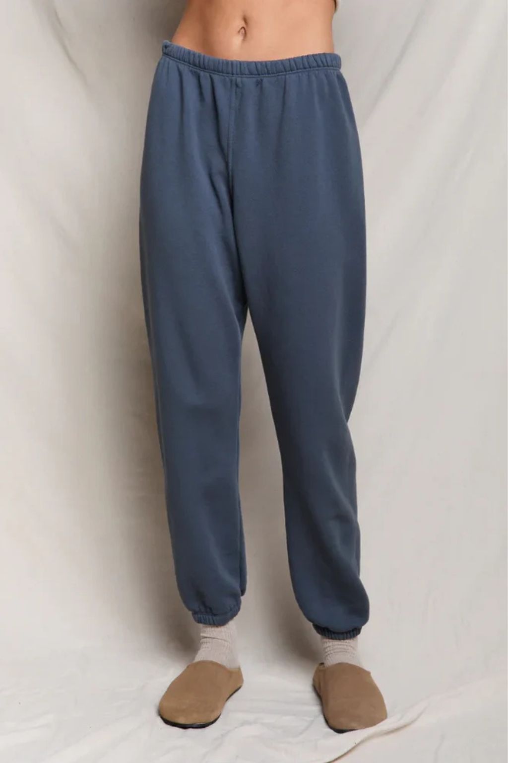 Perfect White Tee - Johnny Sweatpant