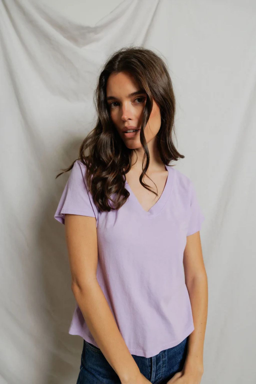 Perfect White Tee - Hendrix Boxy V Neck Tee