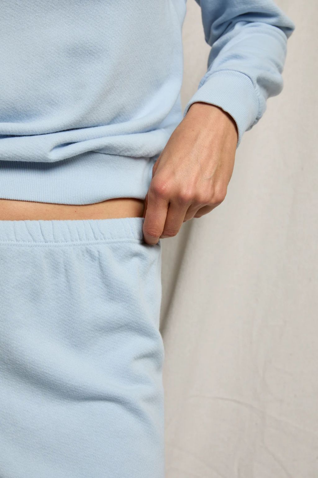 PerfectWhiteTee - Johnny Sweatpant