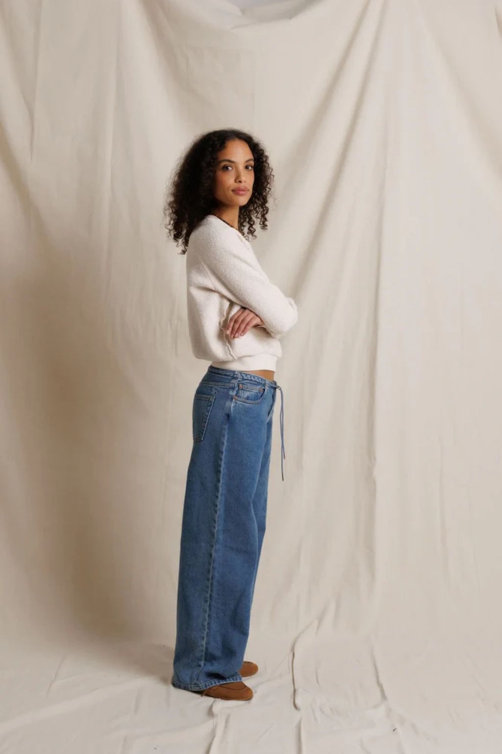 Perfect White Tee - Ziggy - Fall Colors