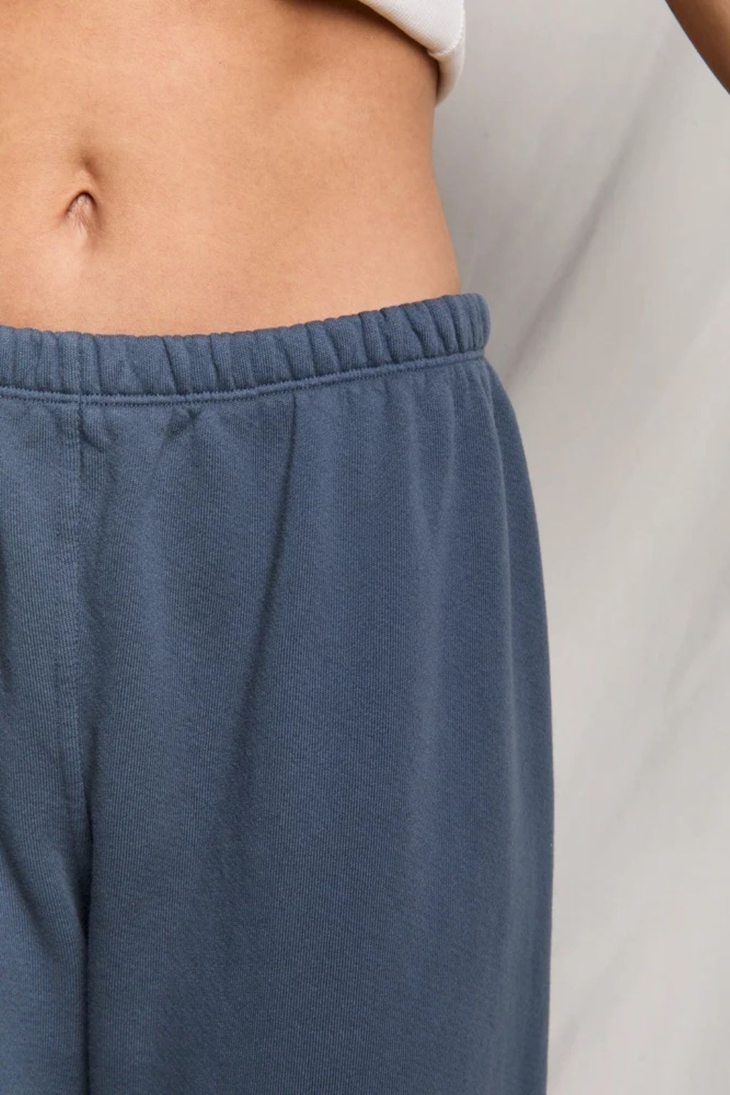 Perfect White Tee - Johnny Sweatpant