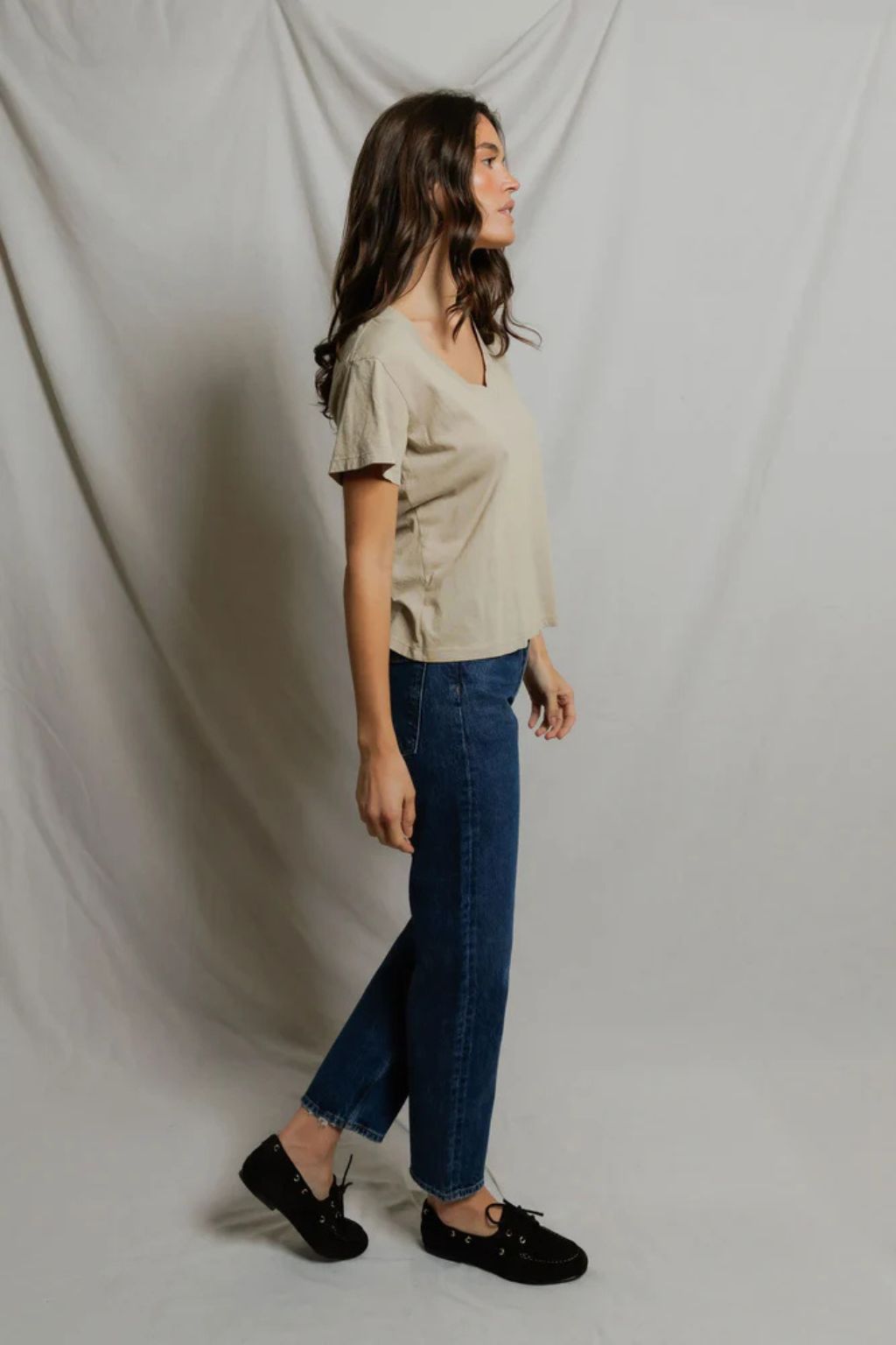 Perfect White Tee - Hendrix Boxy V Neck Tee