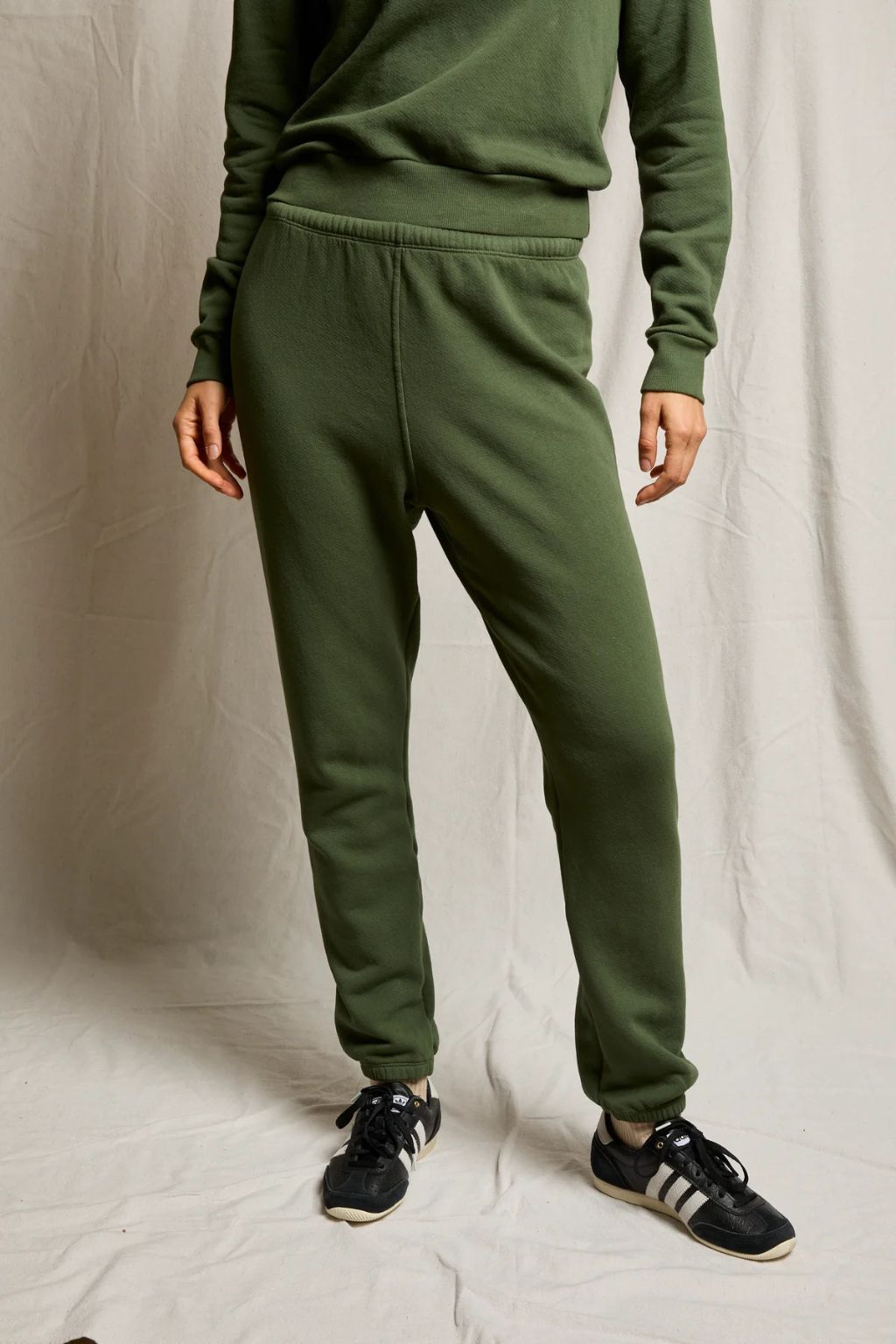 Perfect White Tee - Stevie Fleece Sweatpant