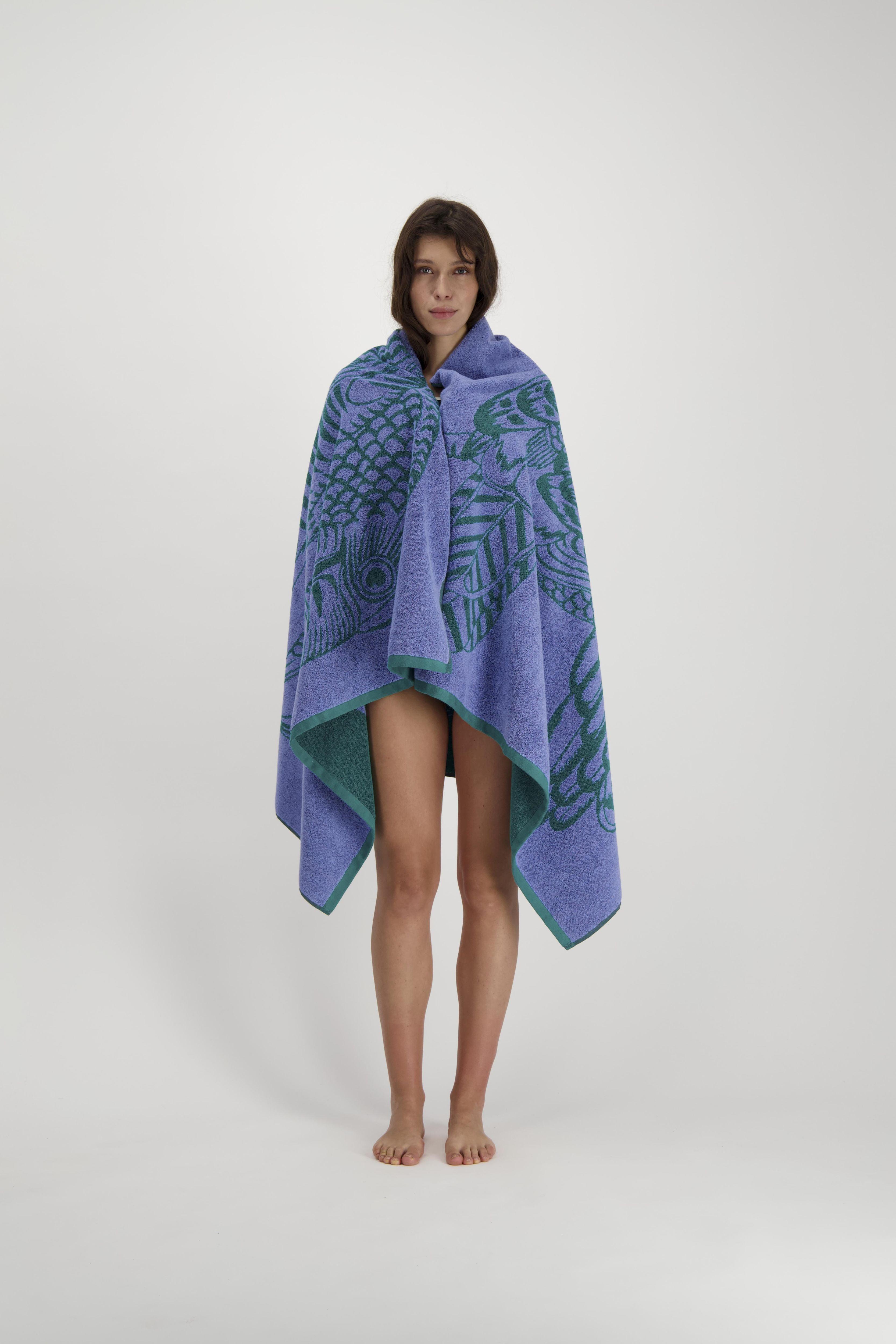 Inoui Editions - Beach Towel - Toucan Lavender