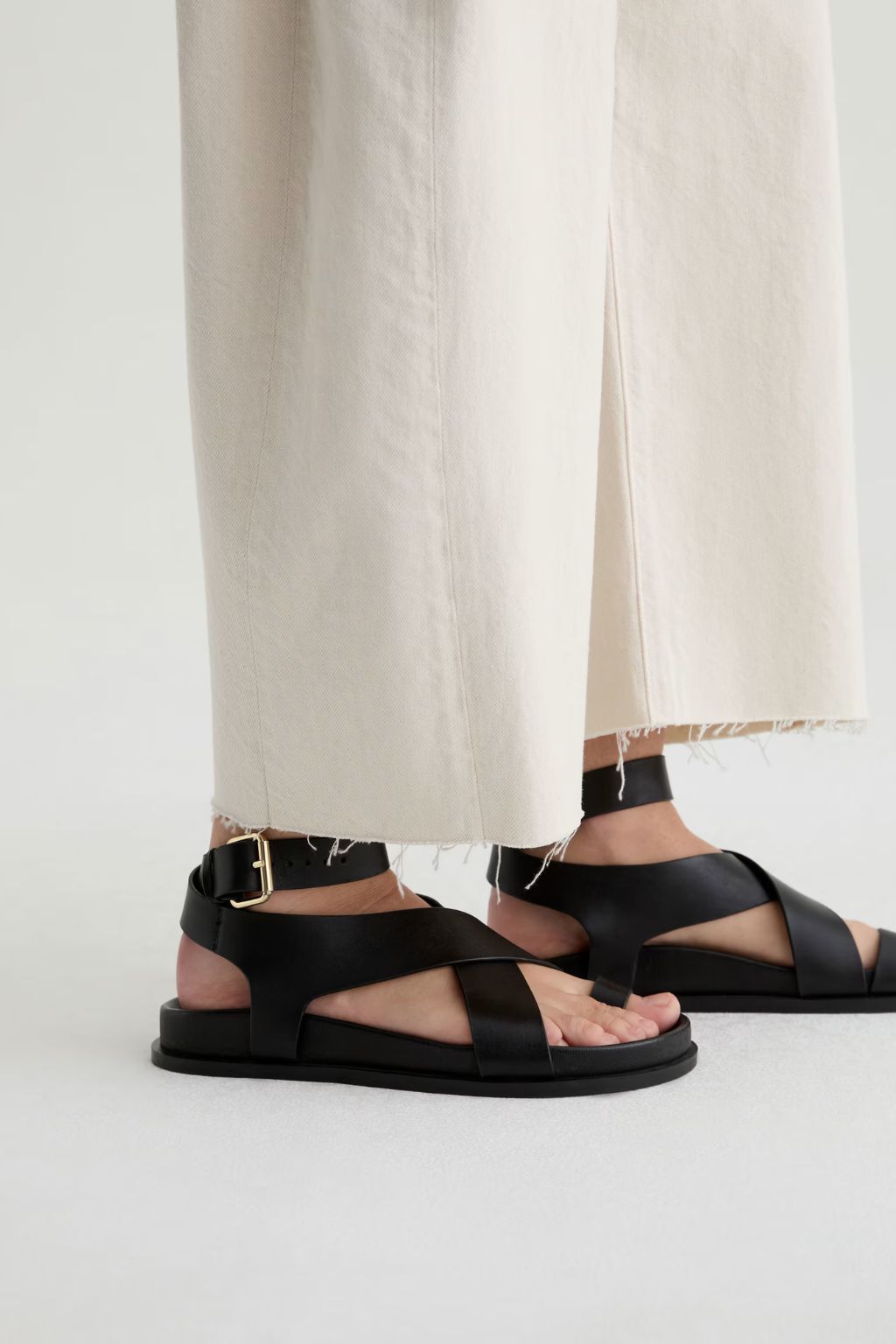 AG - Hattie Crop - Opal Stone