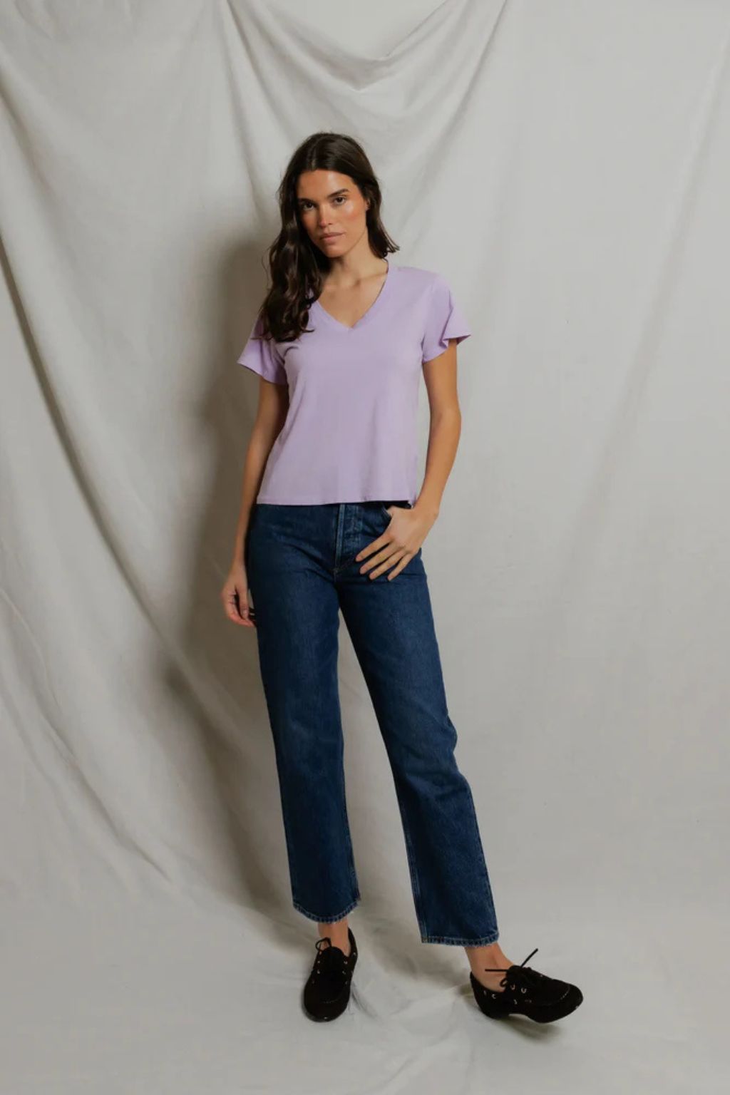 Perfect White Tee - Hendrix Boxy V Neck Tee