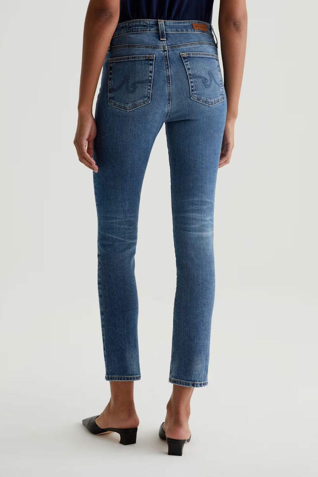 AG - Mari - 15 Yrs Shoreline