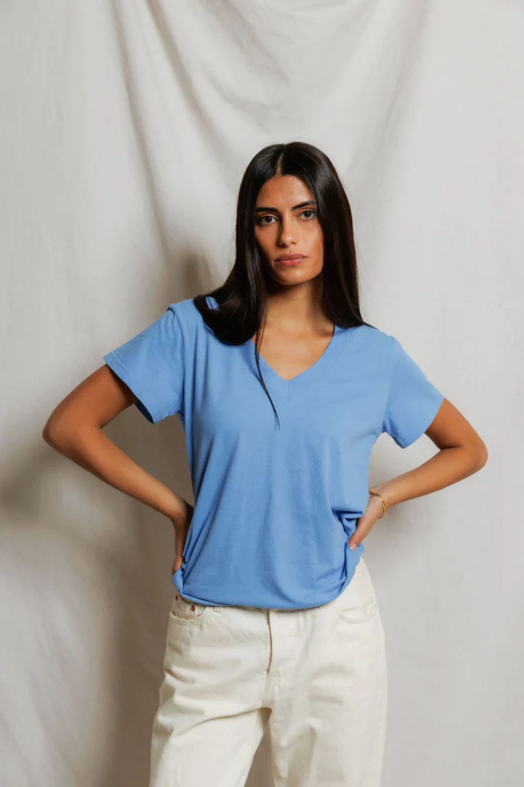 Perfect White Tee - Hendrix - Pacific Blue