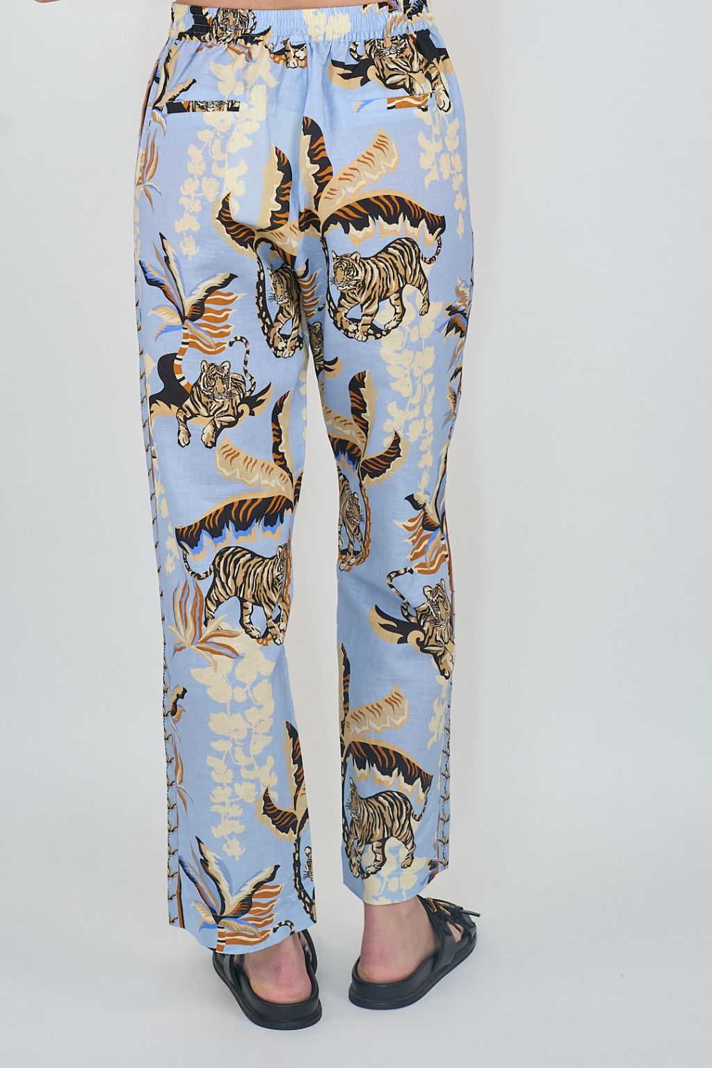 Las Surenas - Pant Bali Tiger Light Blue